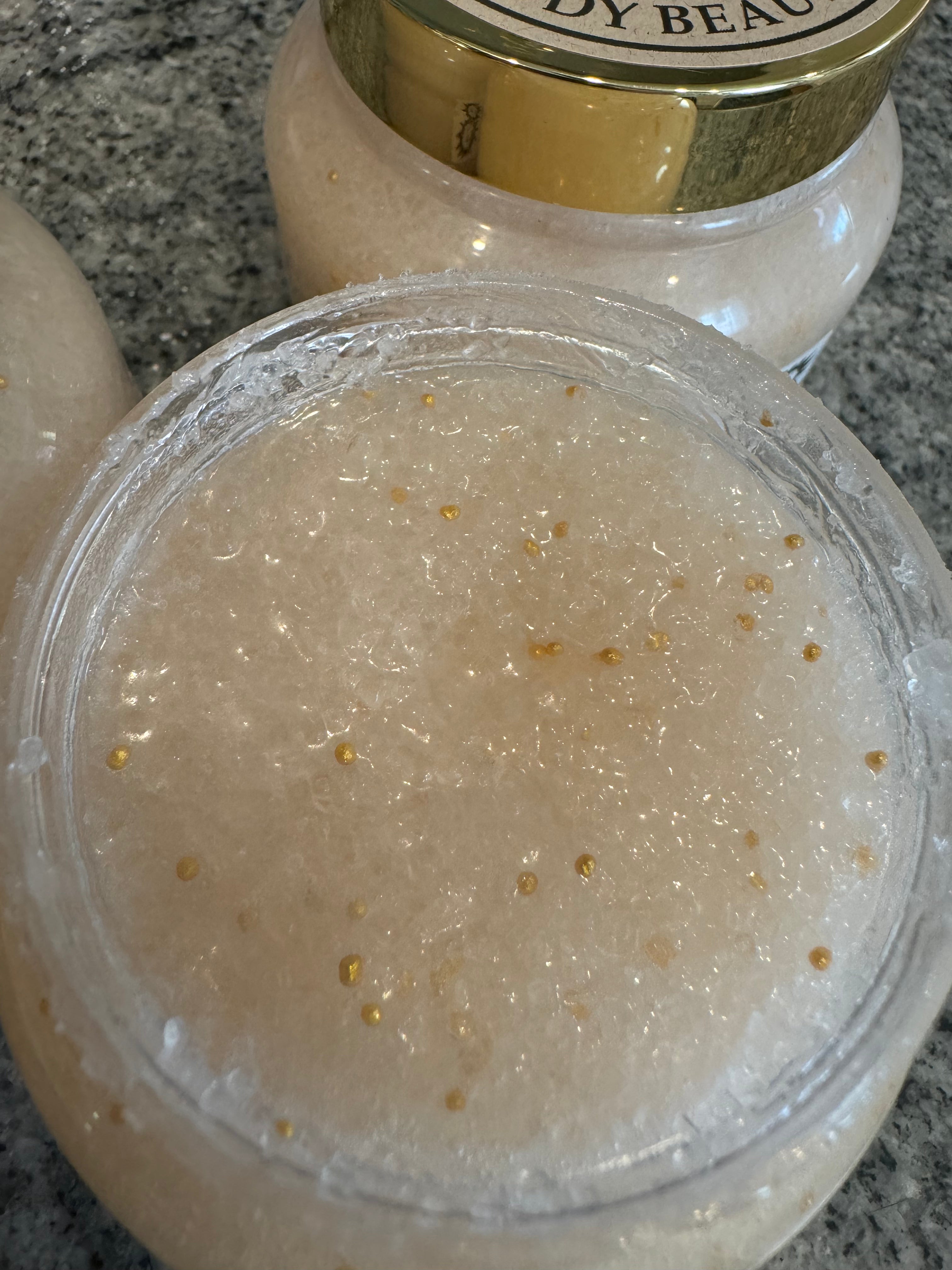 Vanilla Santal Beaches